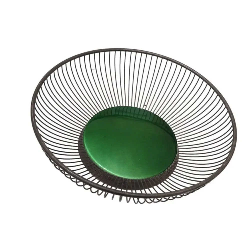 Midcentury Round Wire Fruit Bowl‎ with Atomic Green Wallace Wired Atomic Bowl